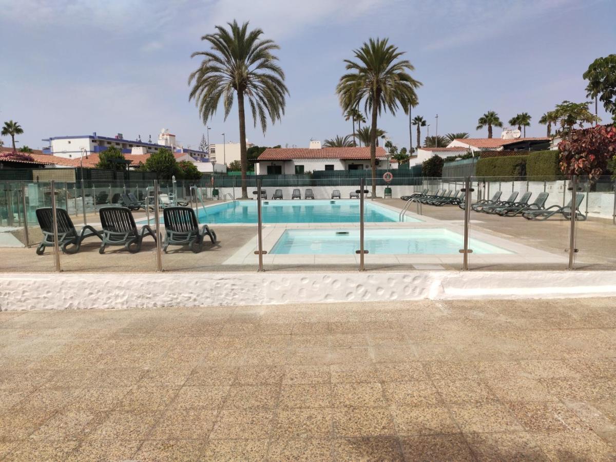 Bungalow With Private Garden Nex To Yumbo Center Vila Maspalomas  Exterior foto
